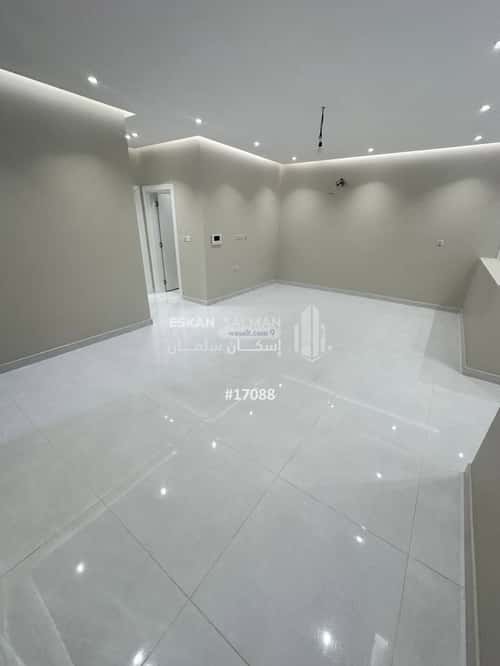 11 bedroom villa in Taibah 3