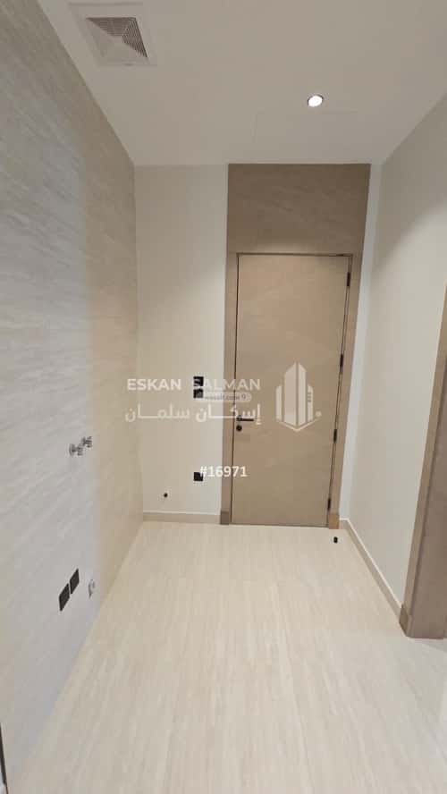 6 bedroom apartment in Al Ruwais 7