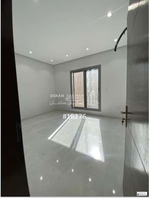 6 bedroom apartment in Al Marwa 8