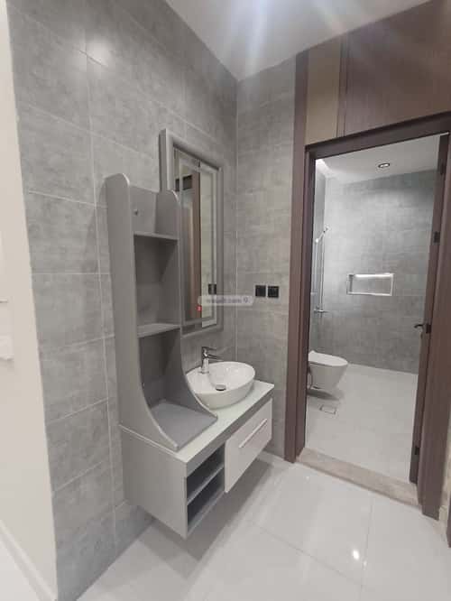 4 bedroom apartment in Al Bashaer, Jeddah 6