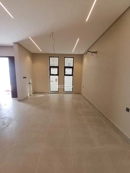 7 bedroom villa in Al Wafa 5