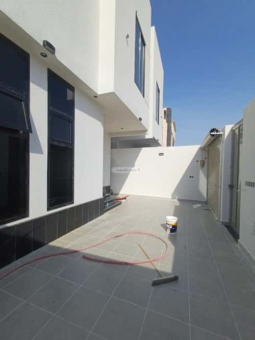 7 bedroom villa in Al Wafa 7