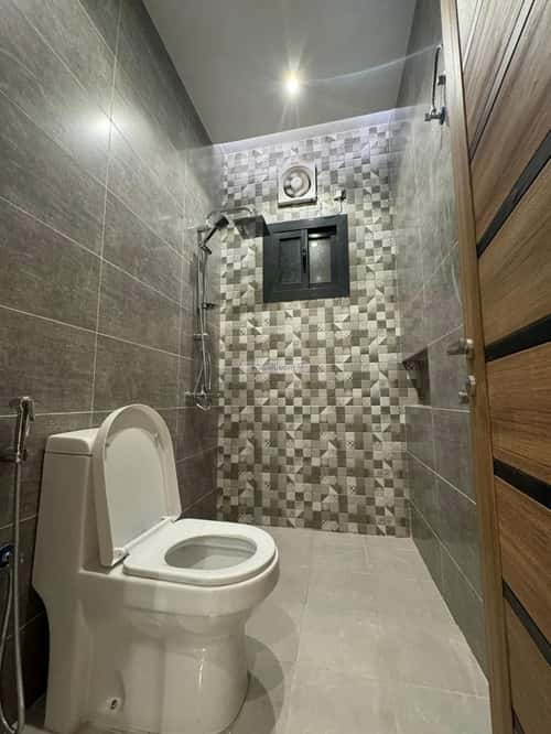 5 bedroom apartment in Ar Rayan 1