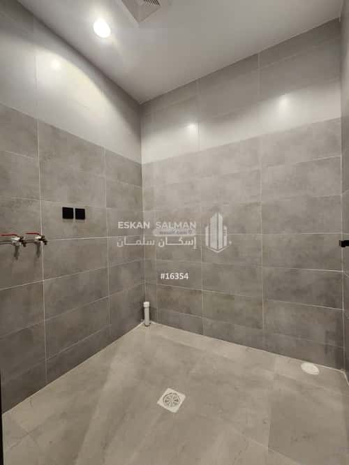 7 bedroom villa in Al Rahmaniyyah 3