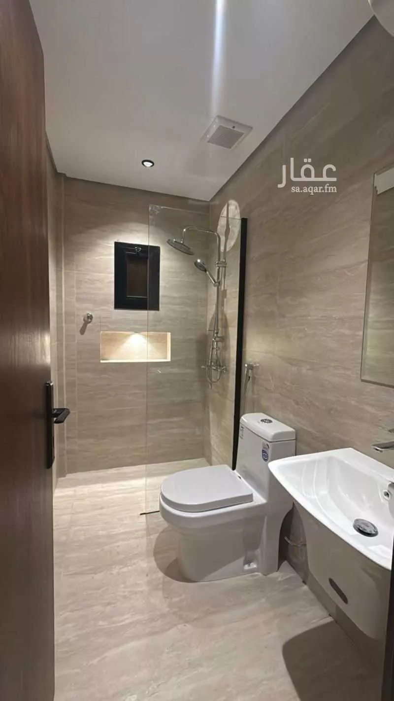 2 bedroom apartment in Al Aziziyah, Jeddah 14