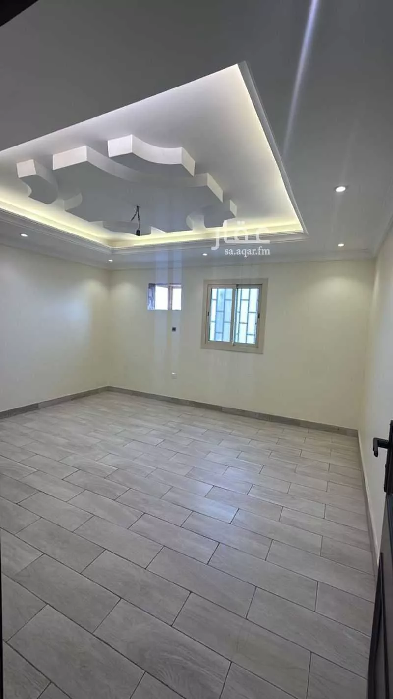 2 bedroom apartment in Al Aziziyah, Jeddah 4