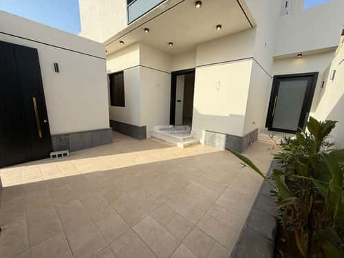 5 bedroom villa in As Sawari 4