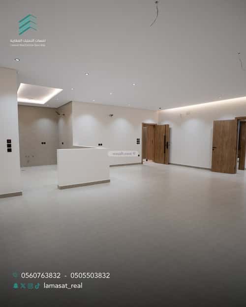 5 bedroom apartment in Al Rabwa 7