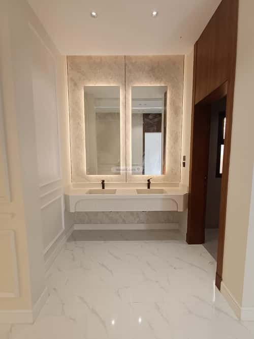 6 bedroom villa in Jeddah 3