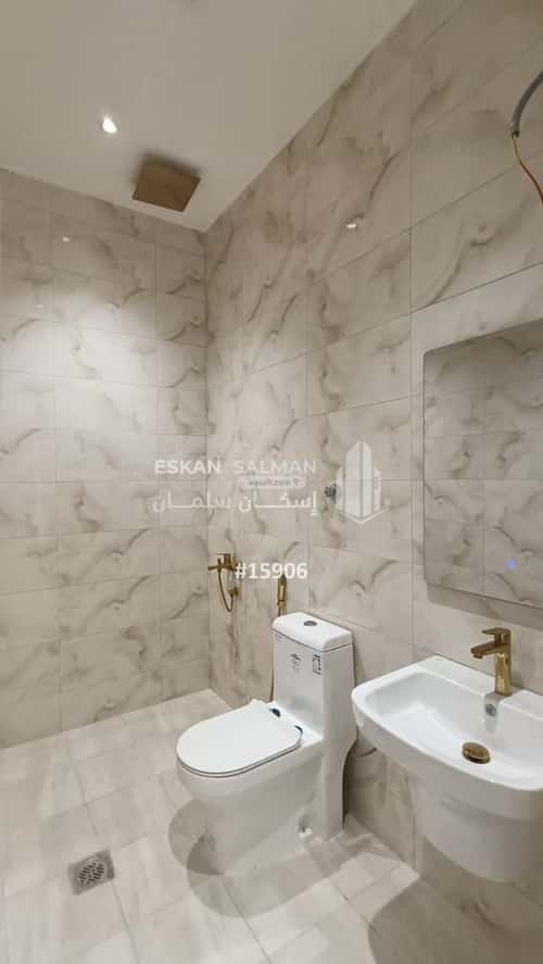5 bedroom apartment in Al Safaa 5