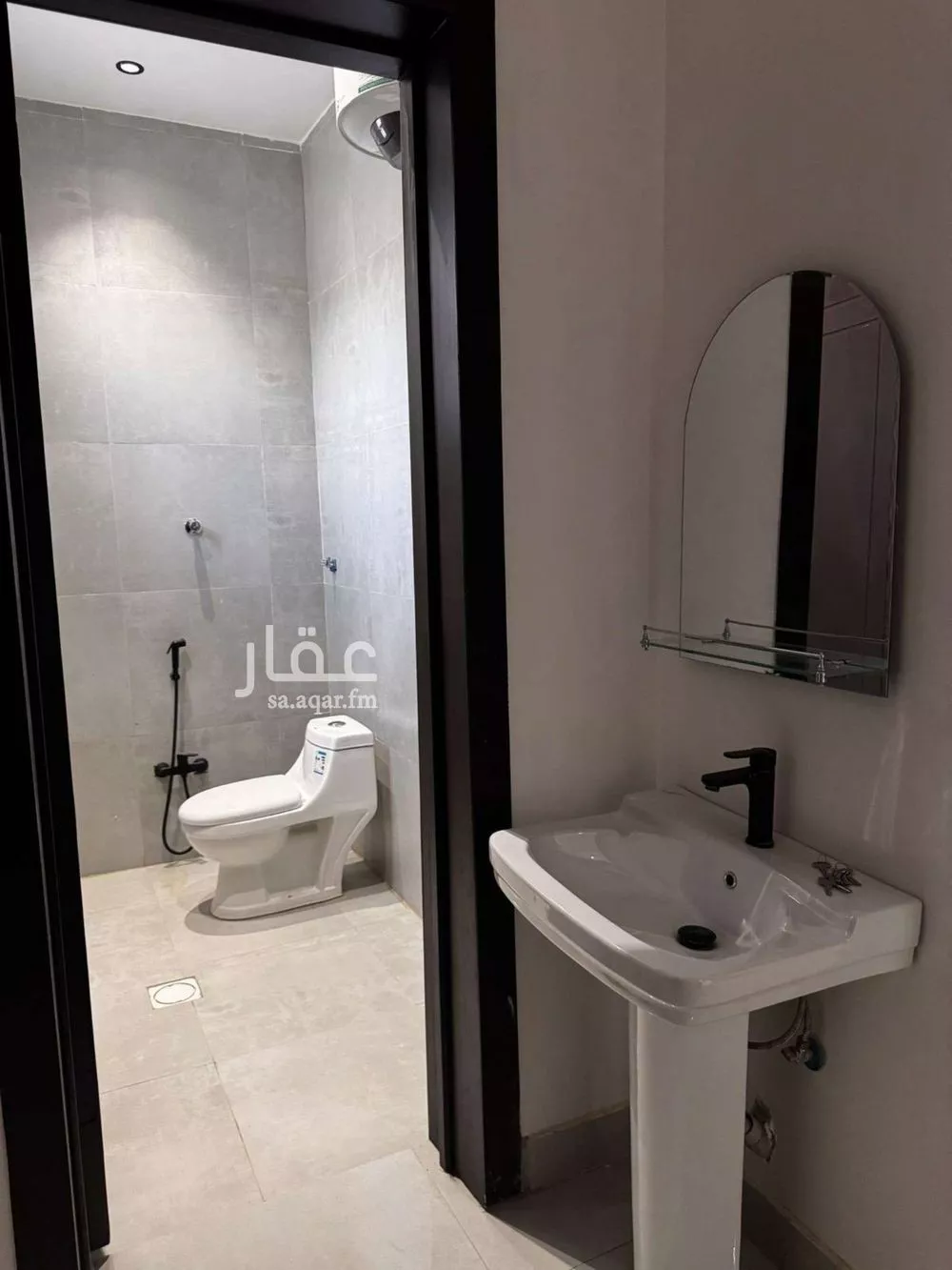 شقة 4 غرف في طويق 5