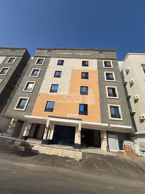 6 bedroom apartment in Muraykh 3