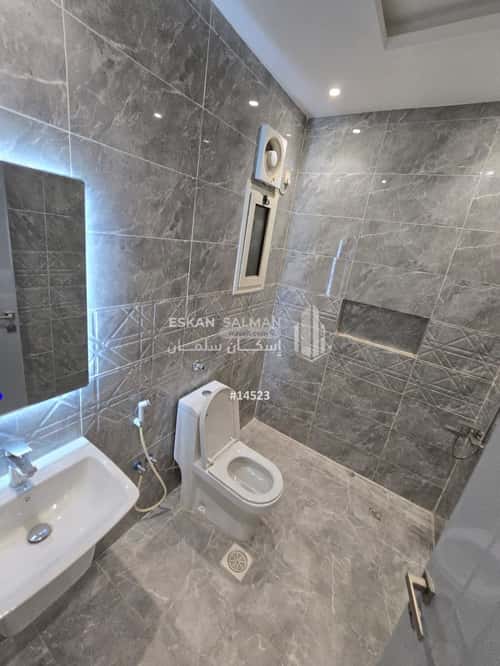 5 bedroom apartment in Ar Rayan 3