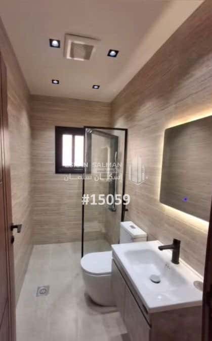 4 bedroom apartment in Al Aziziyah 4