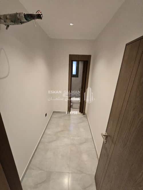 4 bedroom apartment in Al Salamah 8