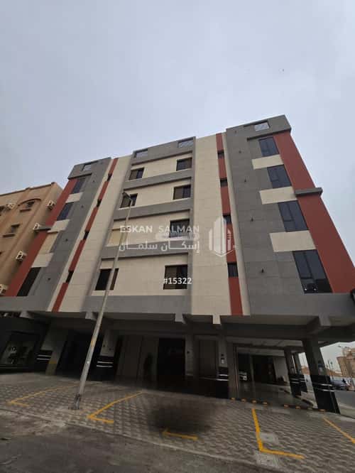 4 bedroom apartment in Al Marwa 4