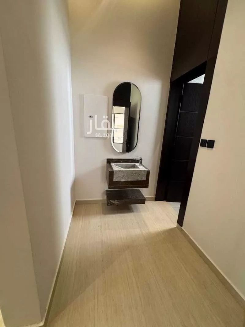 4 bedroom villa in Al Janadriyah, Riyadh 6