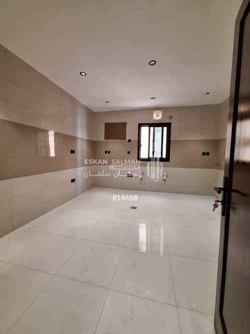 4 bedroom apartment in Mishrifah 3