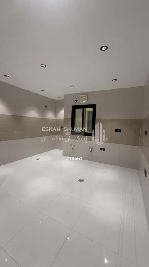 6 bedroom apartment in Mishrifah 1