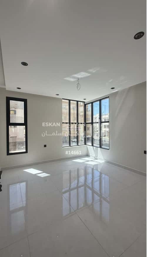 6 bedroom apartment in Mishrifah 5