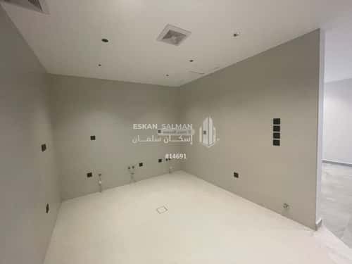 4 bedroom apartment in Al Salamah 5