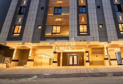 5 bedroom apartment in Al Marwa 4