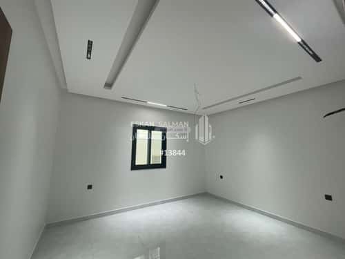 4 bedroom apartment in Al Safaa 6
