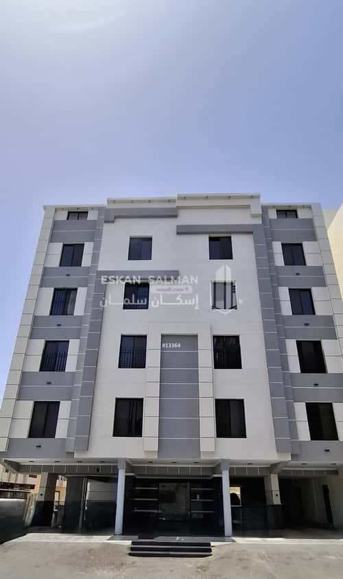 5 bedroom apartment in Al Safaa 2