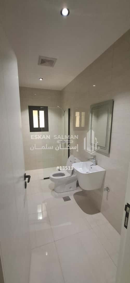 5 bedroom apartment in Al Aziziyah 1
