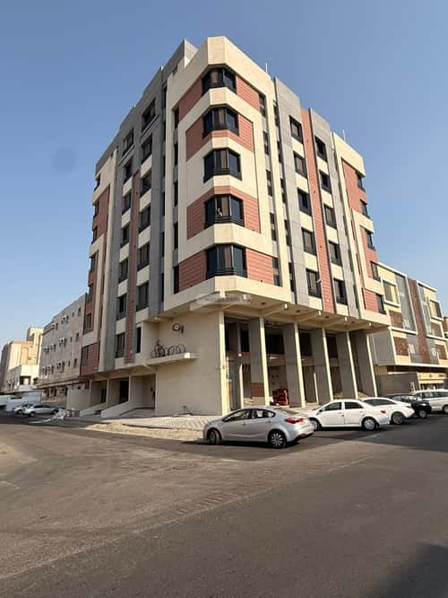 4 bedroom apartment in Al Rabwa 5