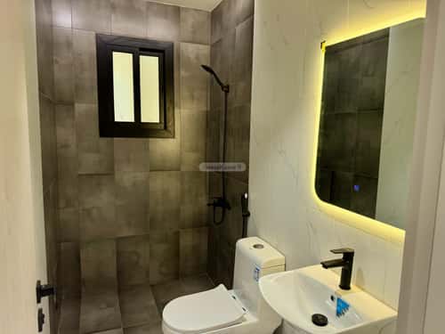 5 bedroom apartment in Al Safaa, Jeddah 8