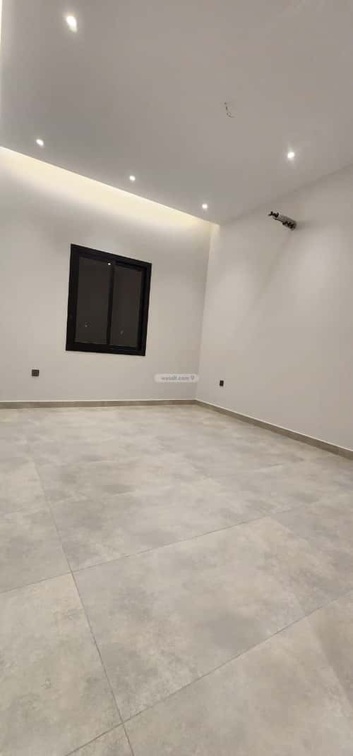 3 bedroom apartment in Al Marwa 6