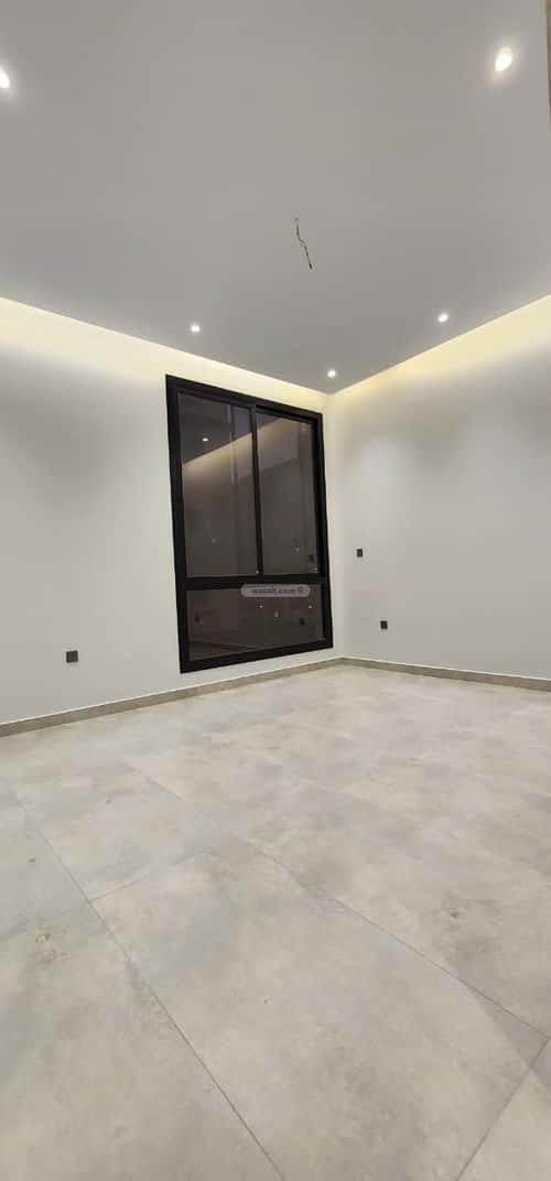 3 bedroom apartment in Al Marwa 4