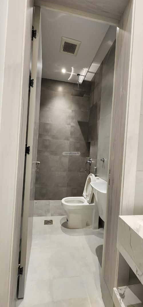 3 bedroom apartment in Al Marwa 7