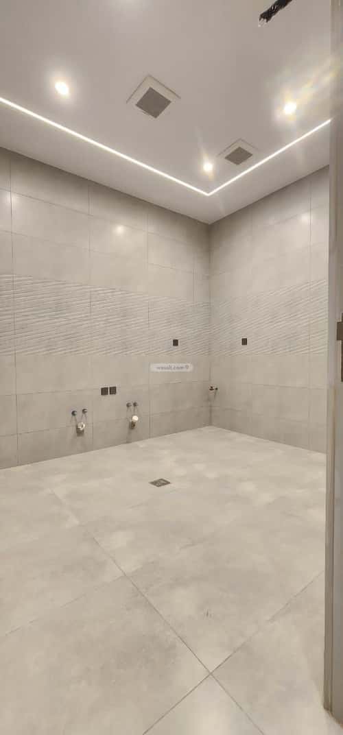 3 bedroom apartment in Al Marwa 2