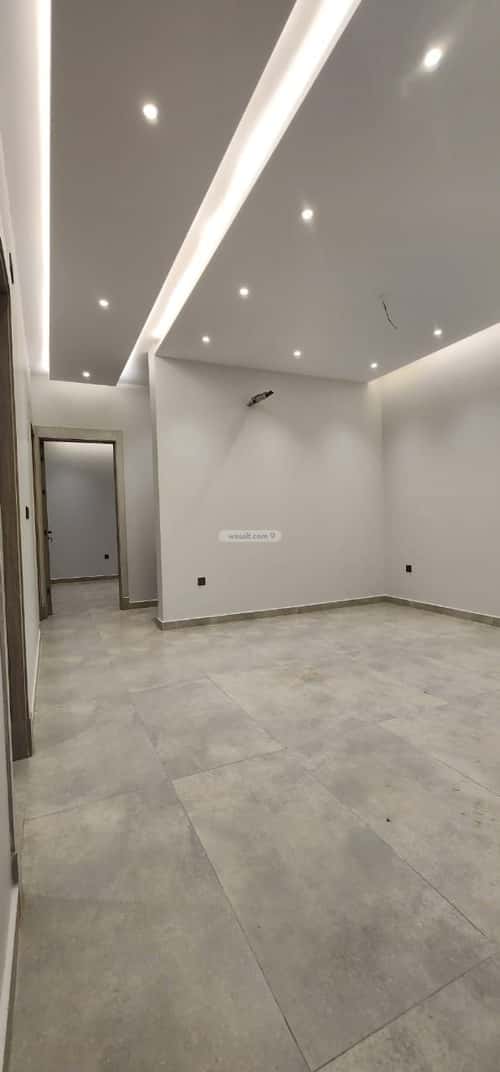 3 bedroom apartment in Al Marwa 5