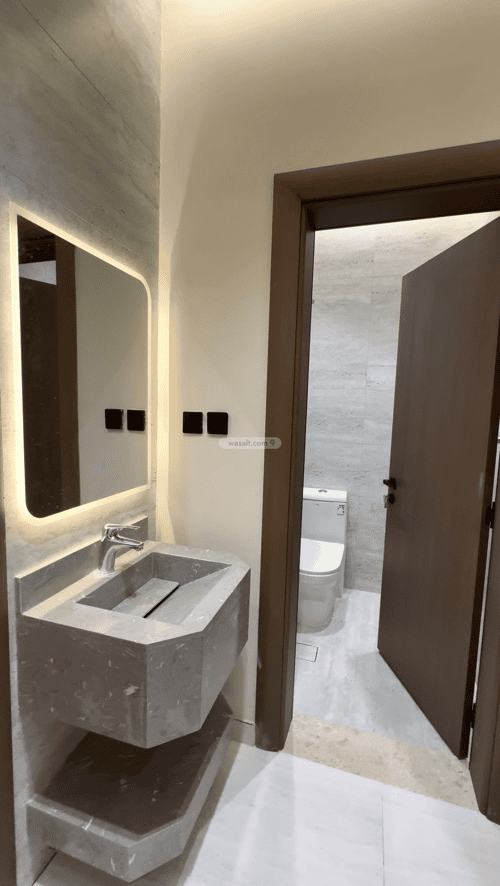 4 bedroom apartment in Al Rawdah 14