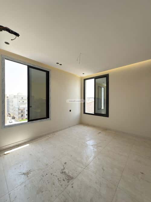 4 bedroom apartment in Al Rawdah 5
