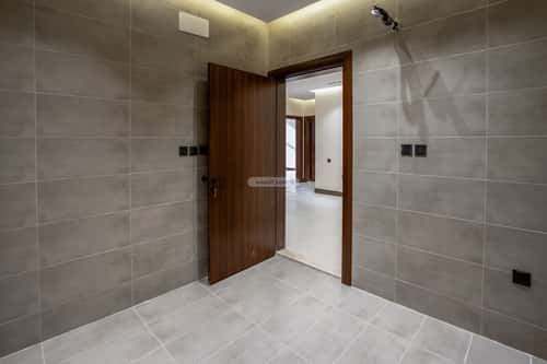 4 bedroom apartment in Al Rawdah 4