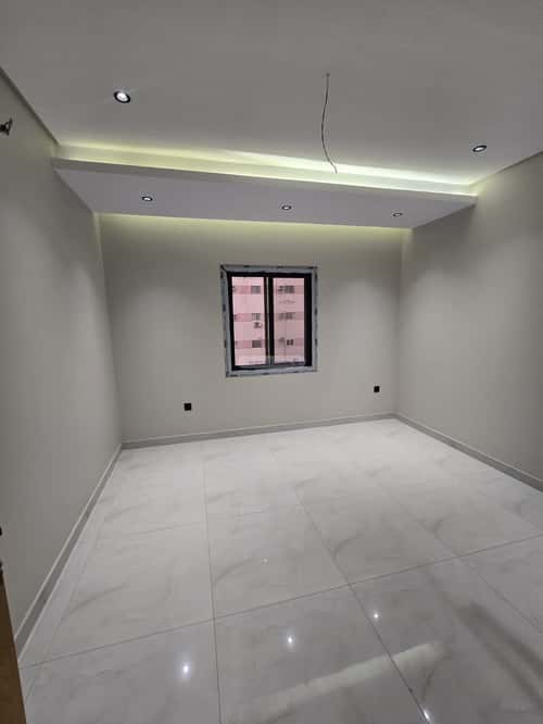 4 bedroom apartment in Bani Malik, Jeddah 7