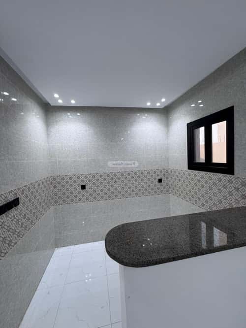 8 bedroom villa in Al Khumrah, Jeddah 9