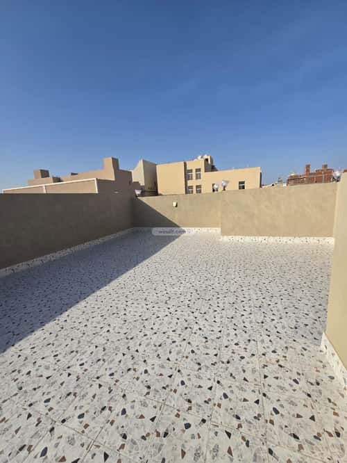 فيلا 5 غرف في الرياض 10