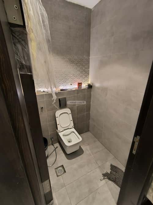 9 bedroom villa in Al Yaqout 2