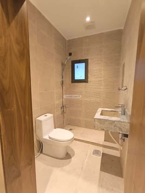 9 bedroom villa in Al Falah 1