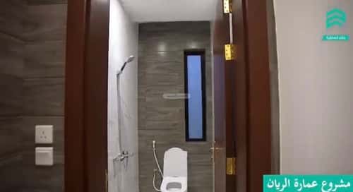 شقة 6 غرف في الريان 5