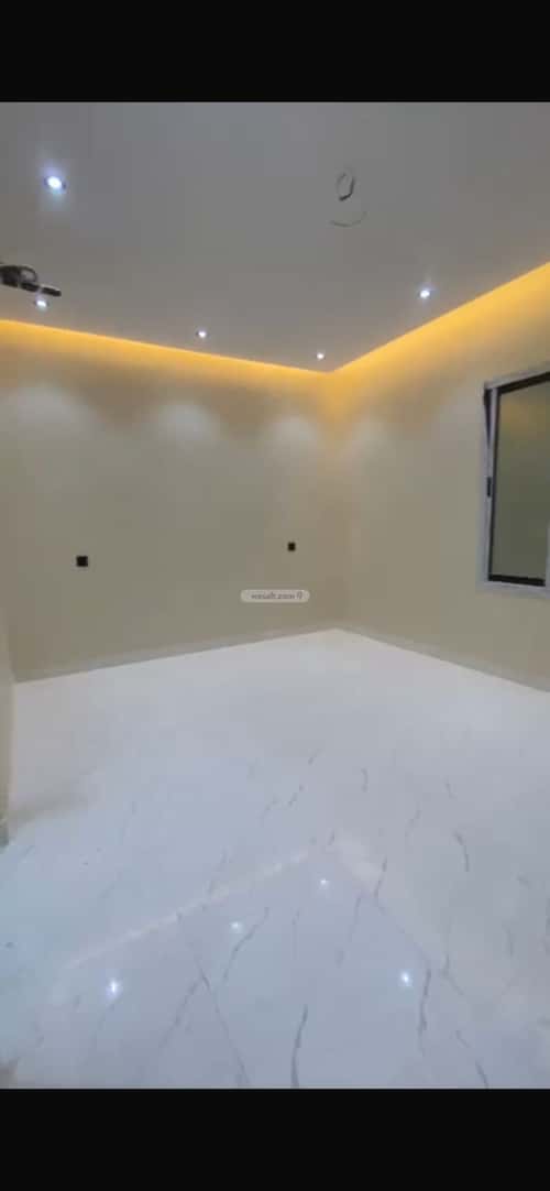 5 bedroom apartment in Al Rughamah 5