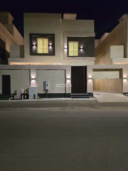 9 bedroom villa in Jeddah 3