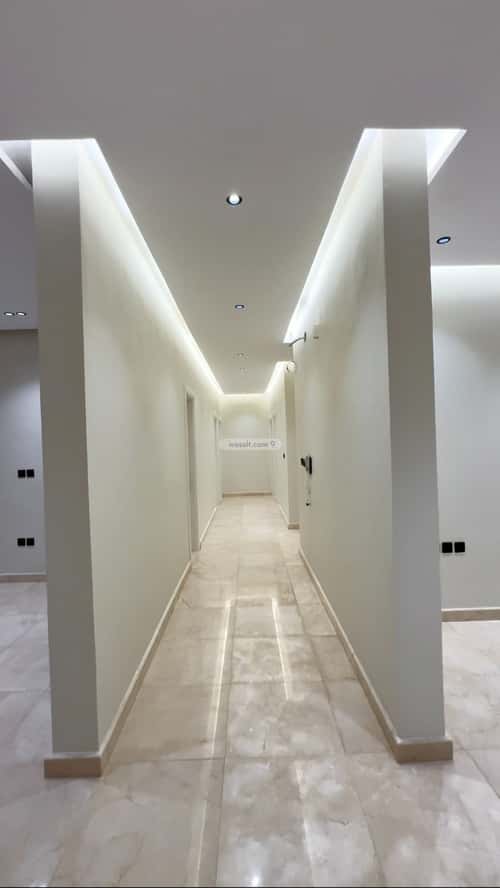 4 bedroom apartment in Al Rawdah 3