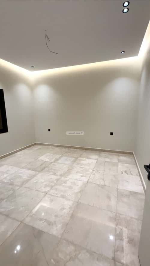 شقة 4 غرف في الروضة 3