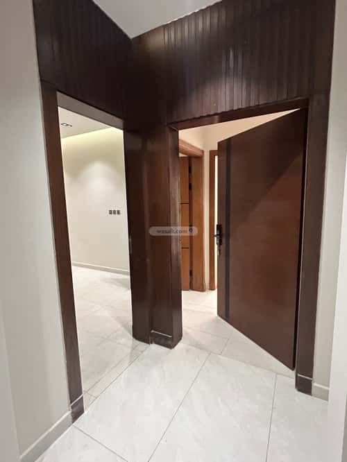 4 bedroom apartment in Al Aziziyah 5